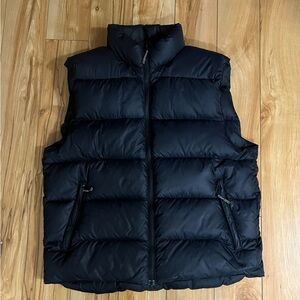 Mountain Equipement Men's Midnight Black Puffe Vest
